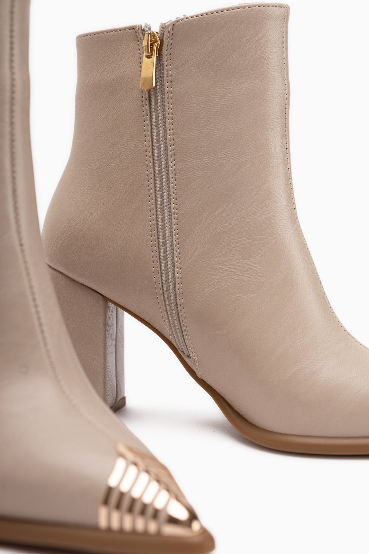 Lacy Beige Removable Cuff 2-in-1 Heeled Women’s Boots & Knee-Highs