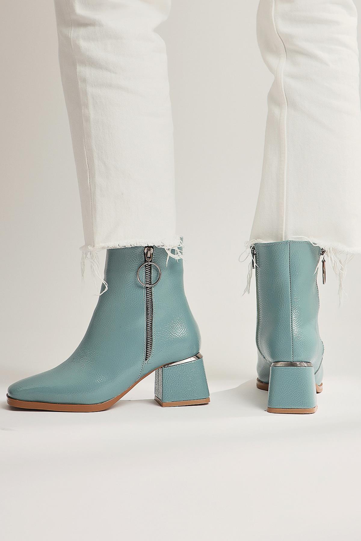 Deyana Turquoise Crinkled Patent Leather Zipper Accessorized Boot
