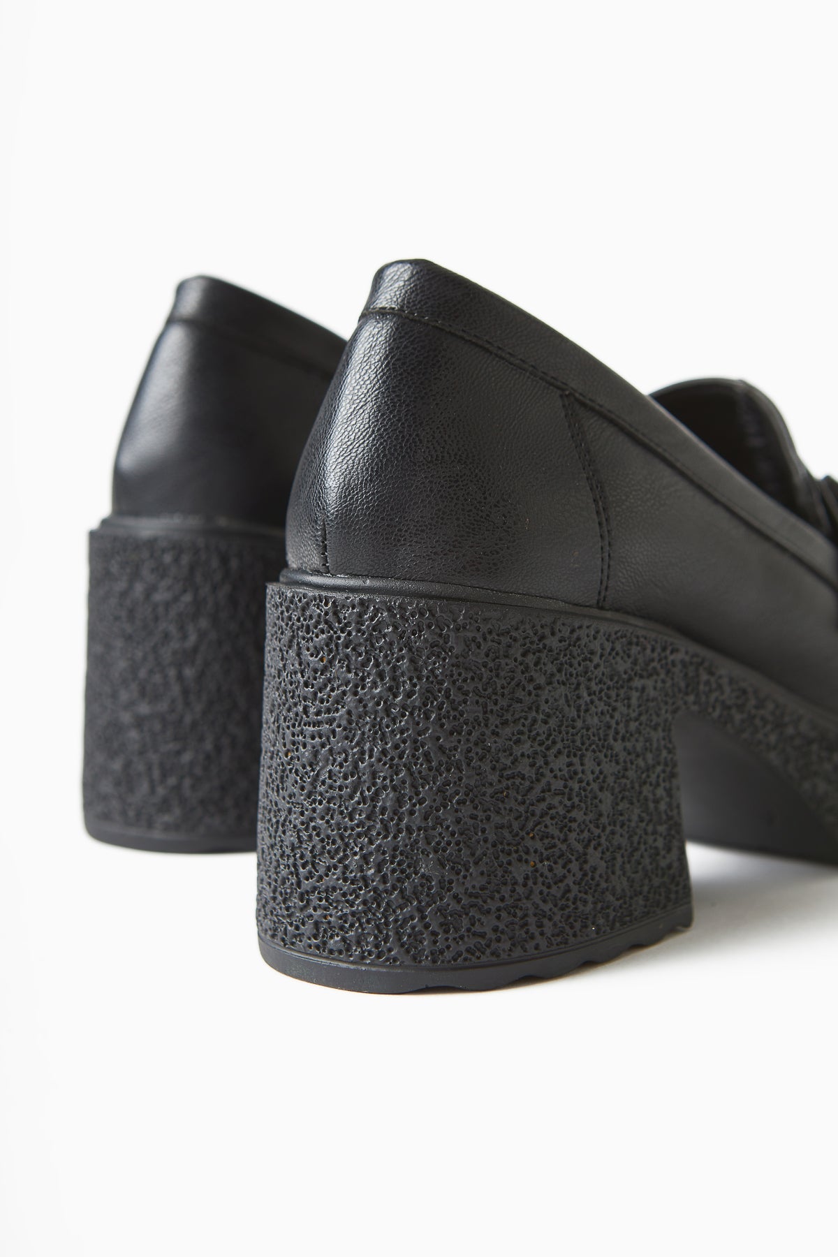 Loreen – Black Tassel-Detail Heeled Casual Loafer (Women)