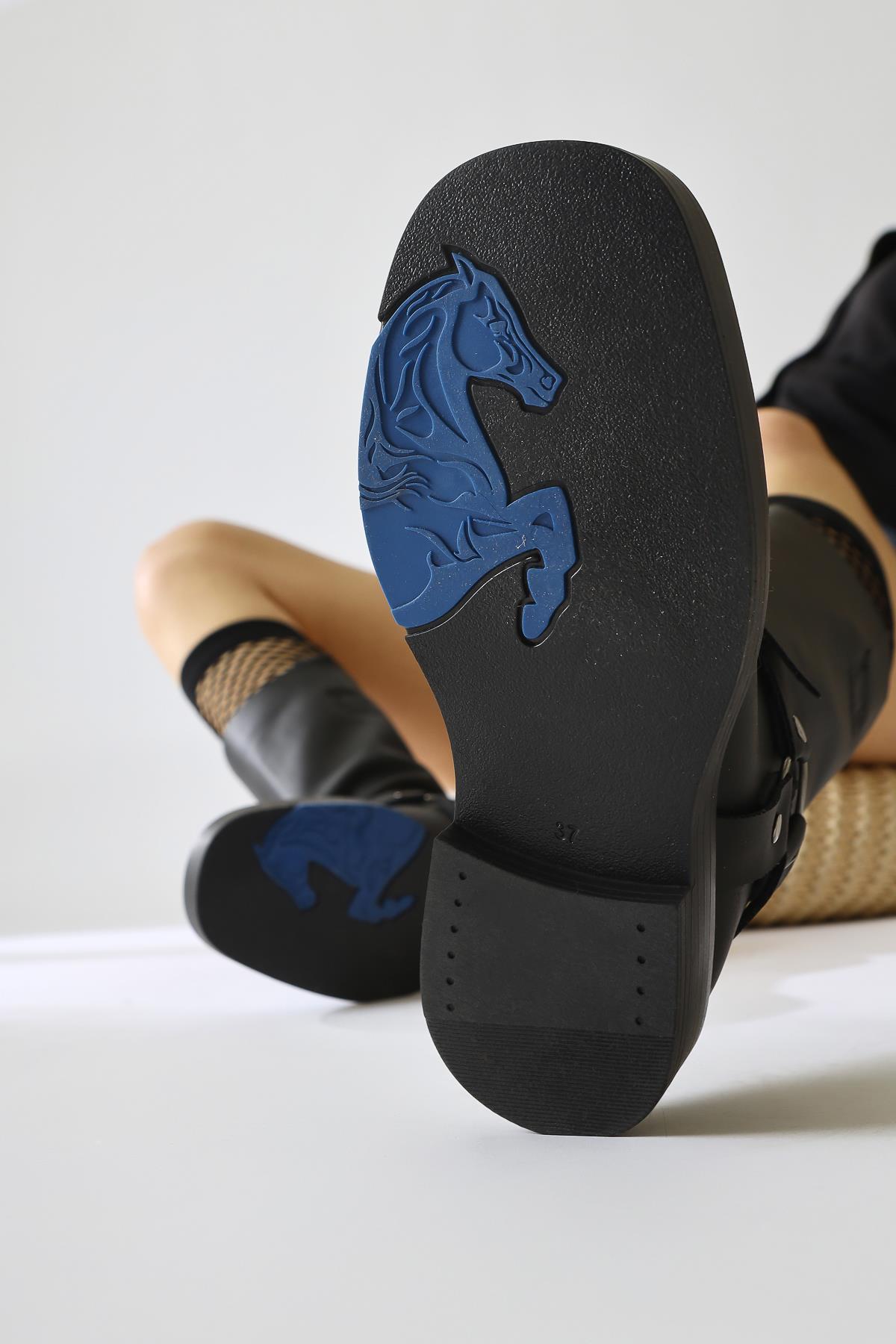 Lourd Black Soft Leather Belt Detail Boot