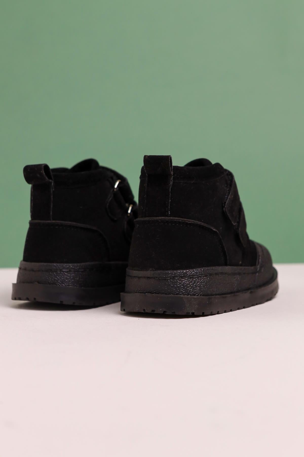 Heddy Black Suede Velcro Baby Boots