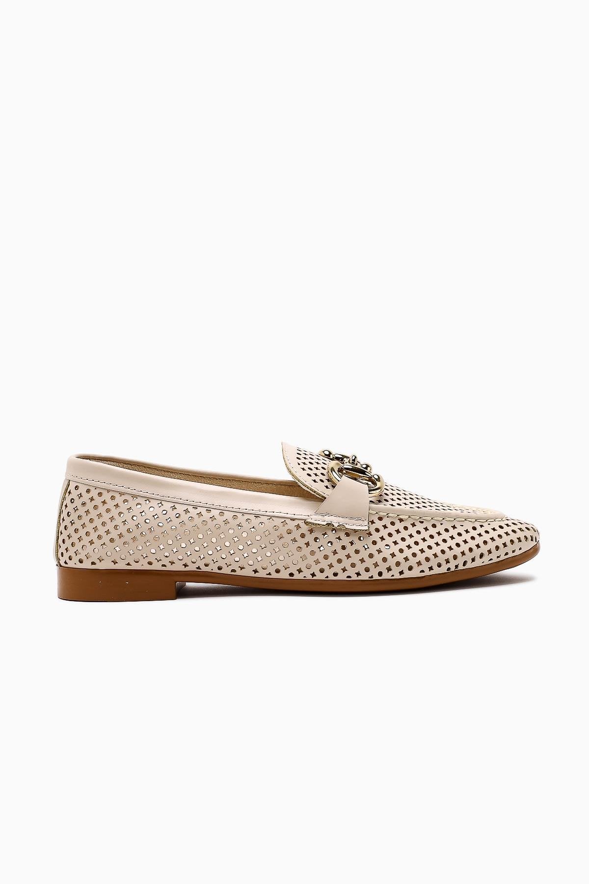 Gazali – Nude Buckle Ballet Flat (Women)