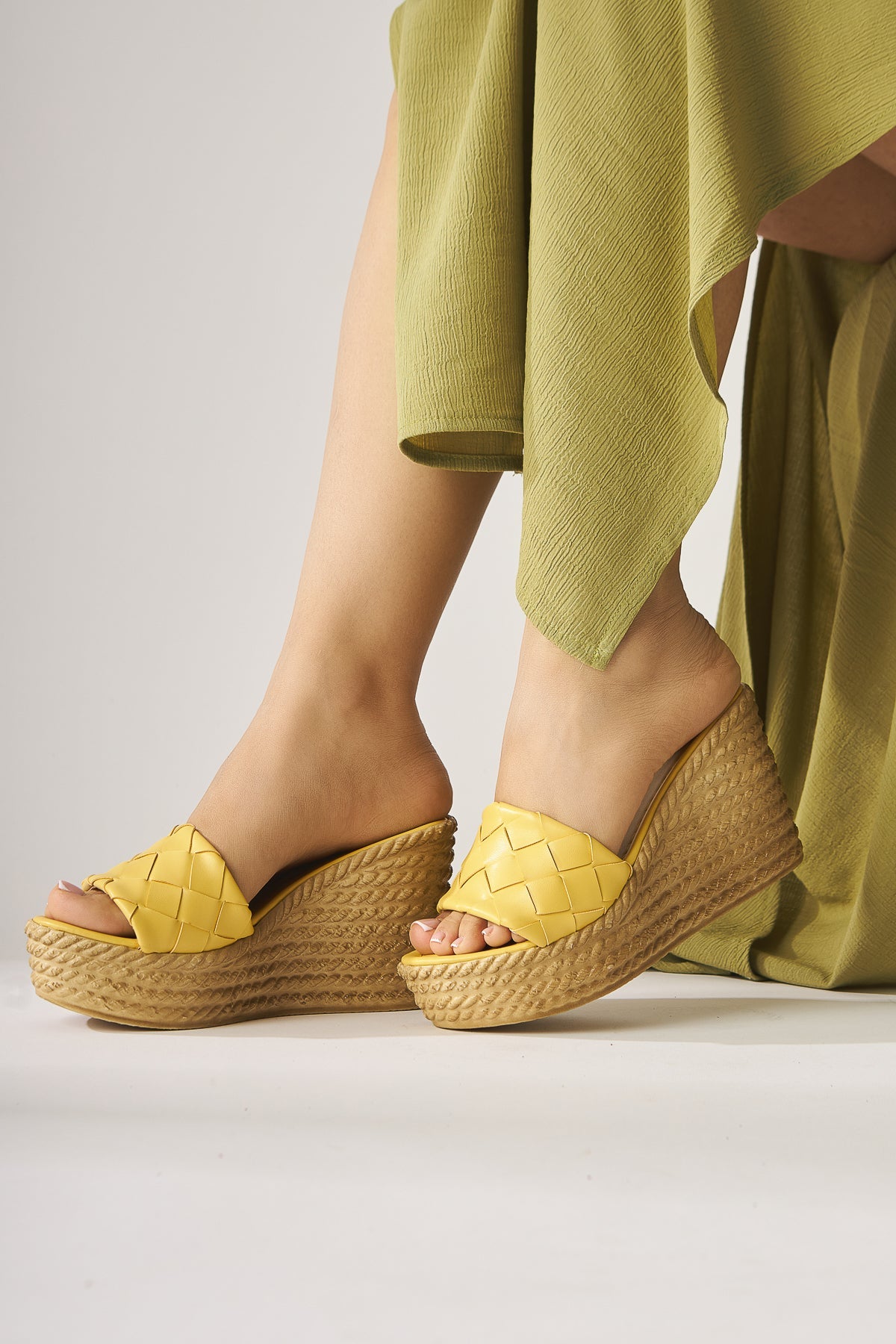 Zoie Lemon Woven Strap Platform Heel Slippers