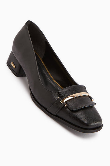 Gresa – Black Buckle-Detail Low-Heeled Shoe (Women)