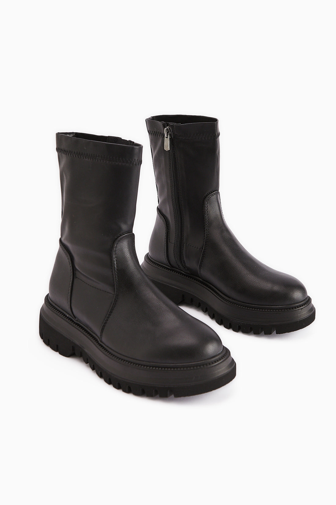 Laimi Black Thick Sole Oval Toe Women’s Boots