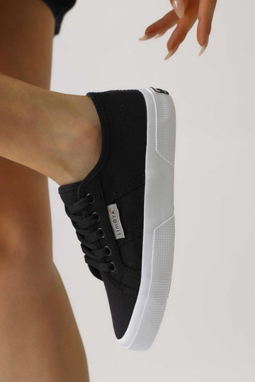 Timon – Black Linen Sneaker (Women)