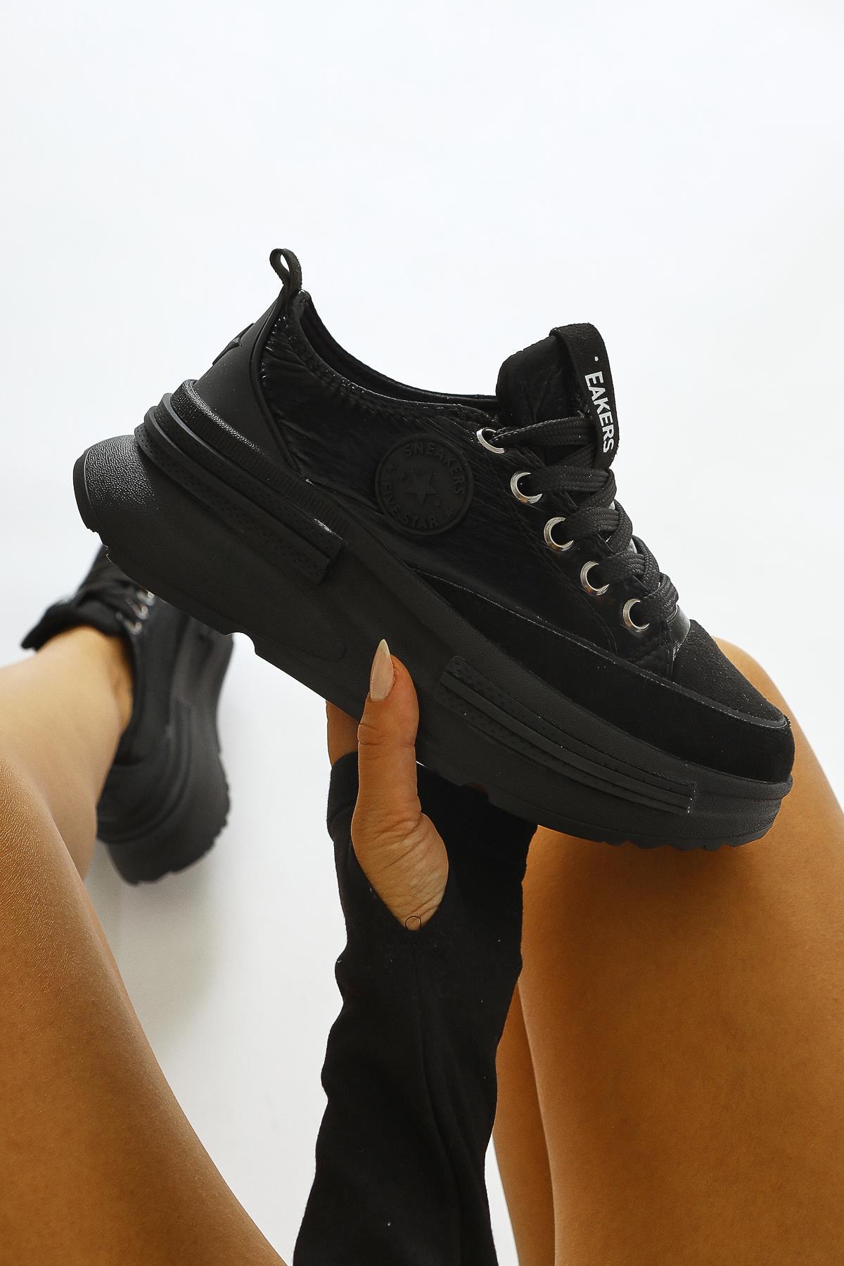 Ancy Black Parachute Fabric Star Patched Sneakers