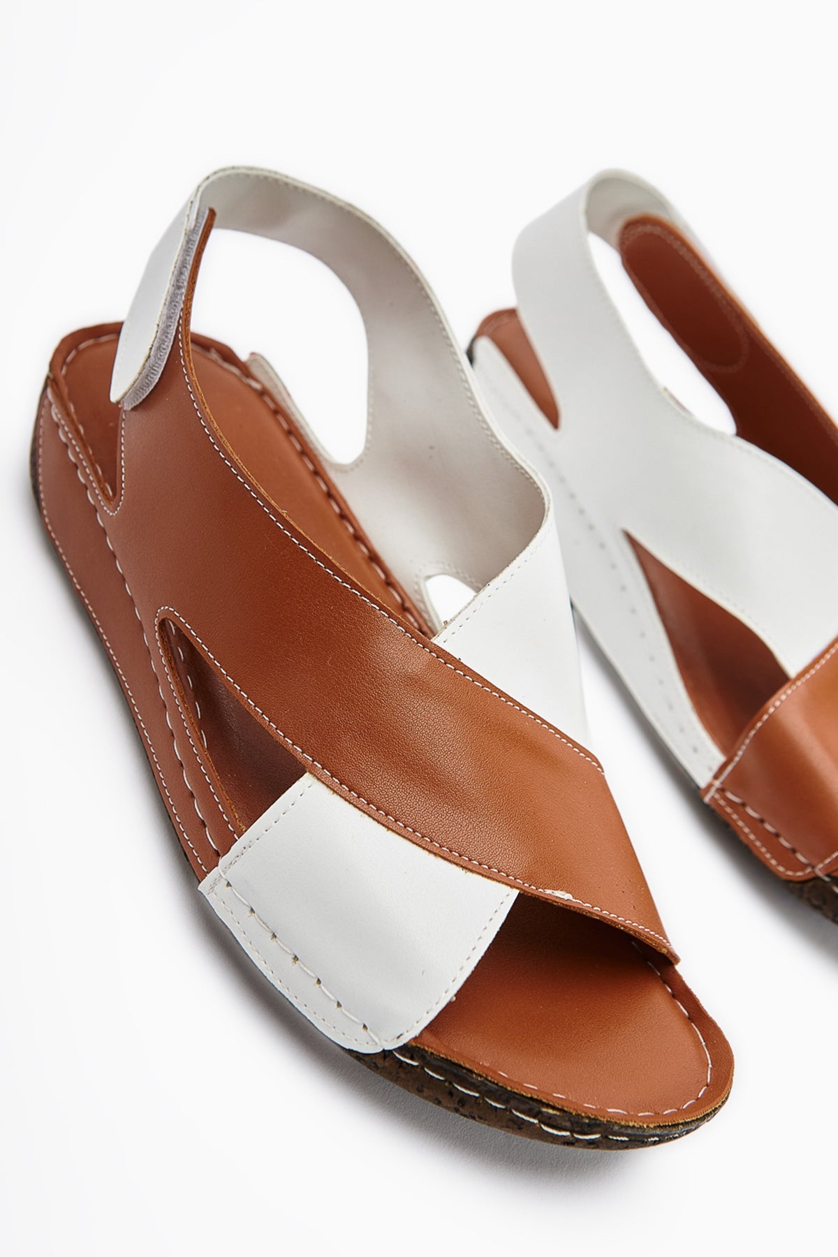 Margit – Cognac Cross-Strap Sandal (Women)