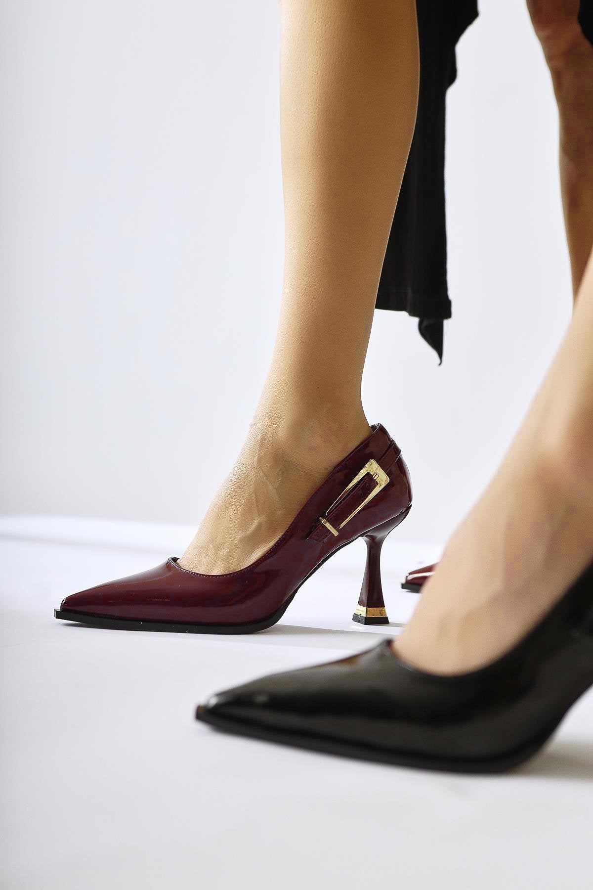 Mithra Burgundy Patent Pointed Toe Buckle Detailed Women’s Heeled Shoes