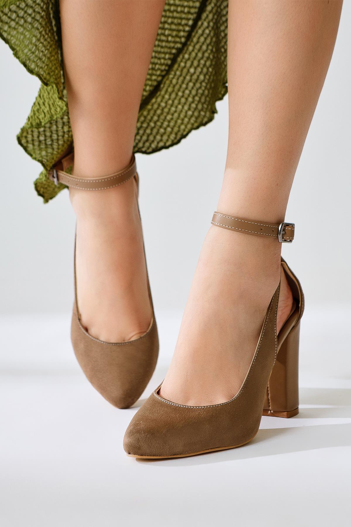Kyle – Taupe Ankle-Cuff High-Heel Shoe (Women)