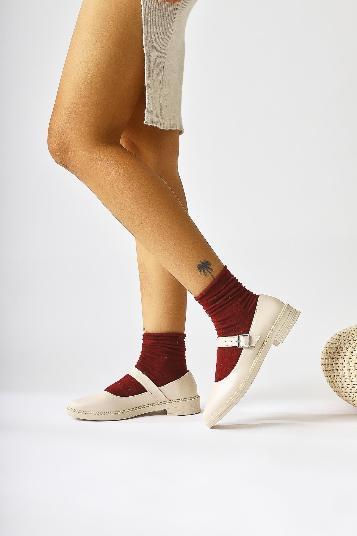 Vivy Cream Round Toe Single Strap Everyday Shoe