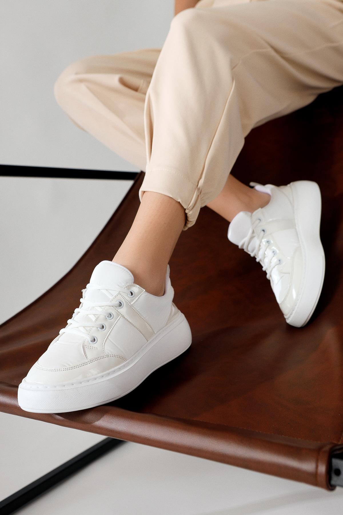 Jakleen White Patent Leather Detailed Parachute Sneakers