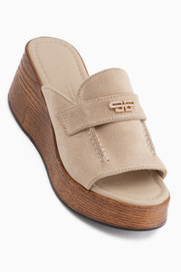Roxana Beige Stone Detailed Women’s Wedge Sandal