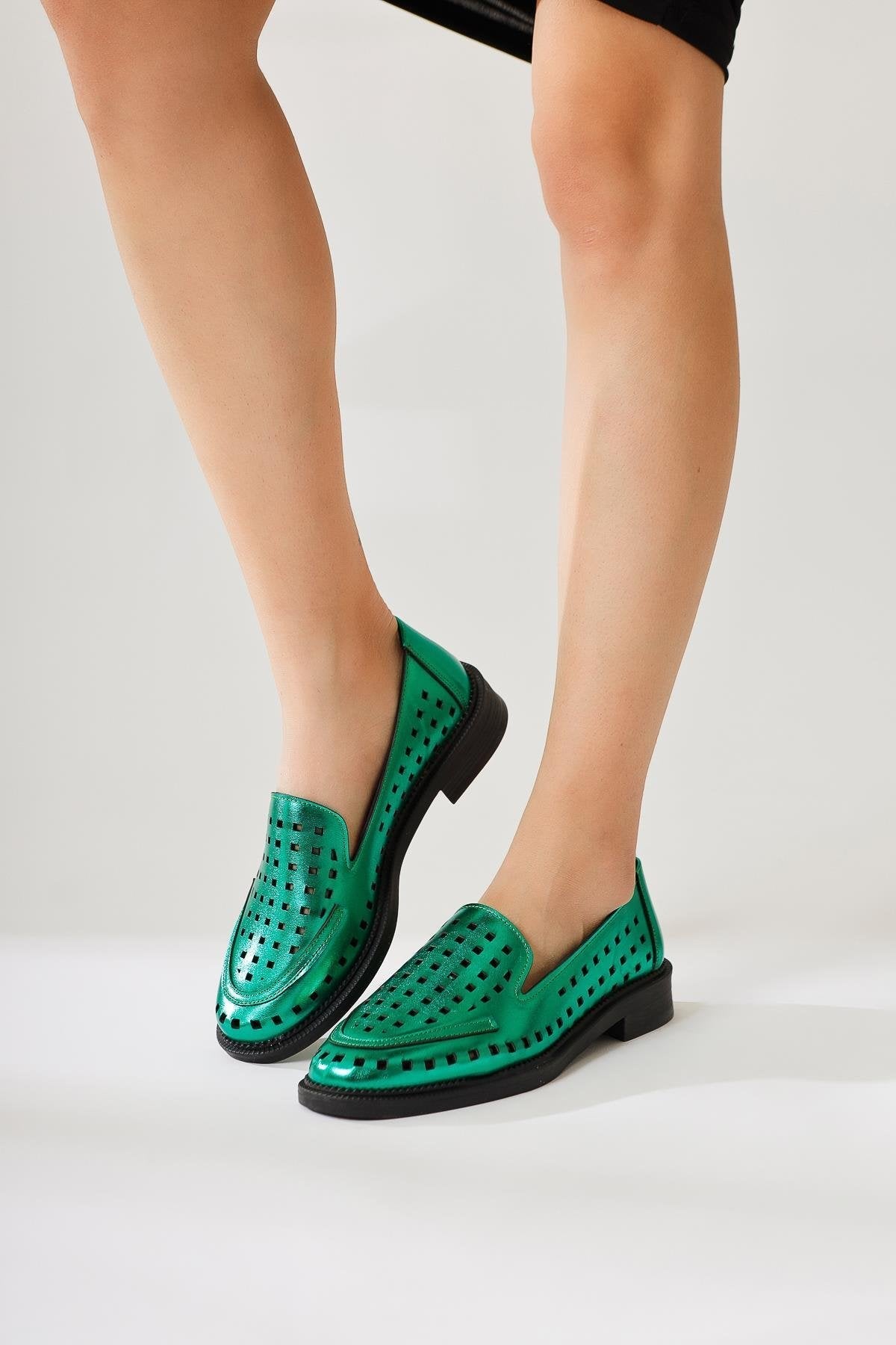 Sanah – Mint Laser-Cut Casual Shoe (Women)
