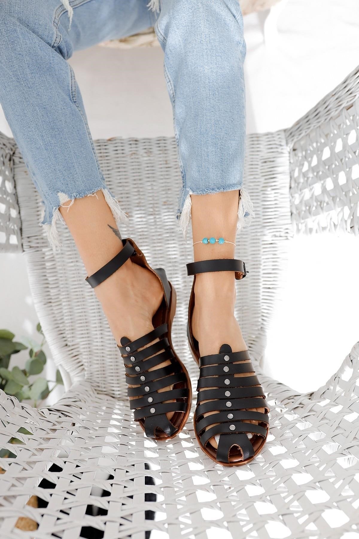 Helen Genuine Leather Black Sandals with Covered Toes