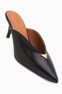Gia Black Closed Toe Heeled Women’s Slippers
