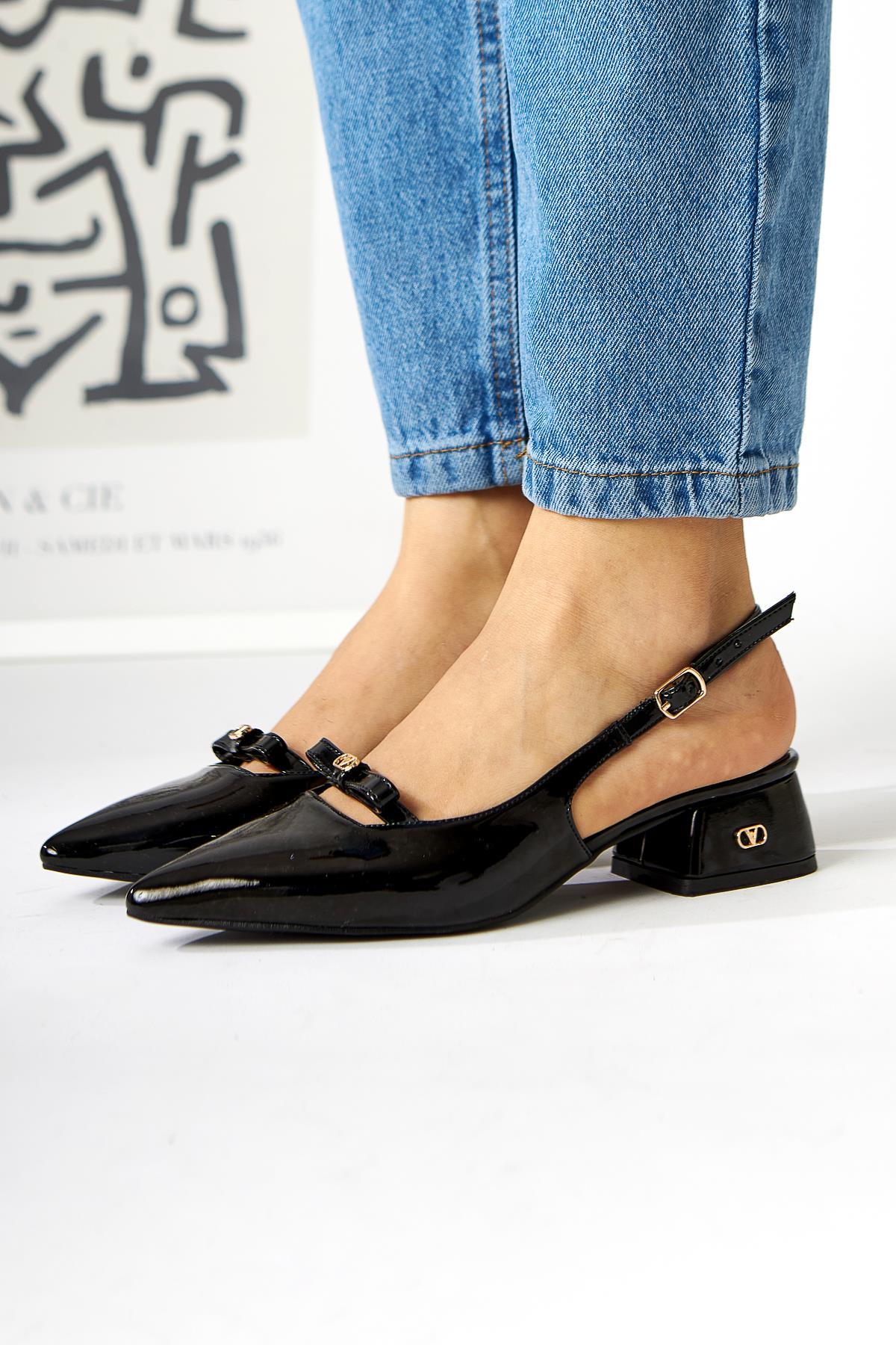 Sevy Black Patent Buckle Detailed Women’s Short Heeled Shoes