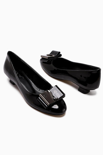 Sian – Black Patent Buckle-Detail Low-Heel Shoe (Women)