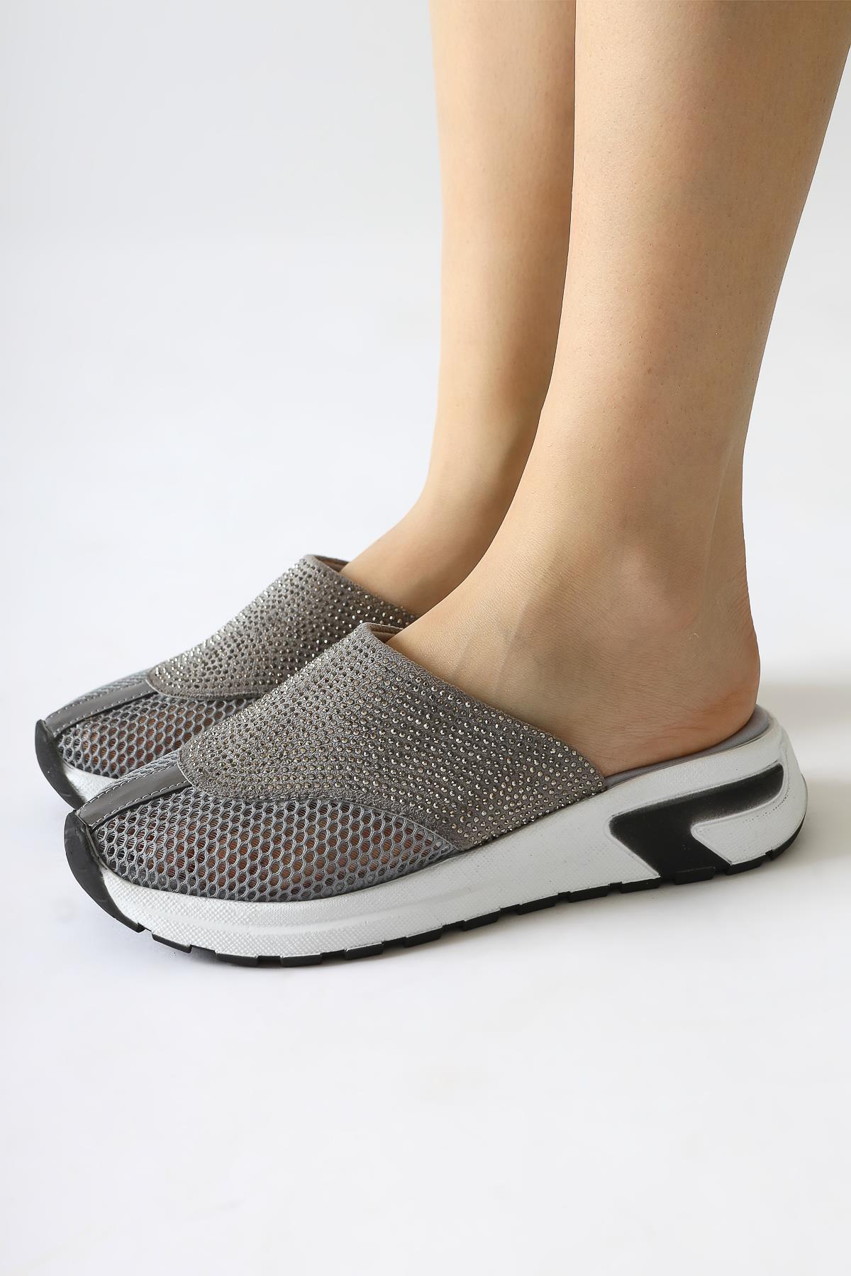 Suma Grey Mesh Detailed Stone Embellished Slippers