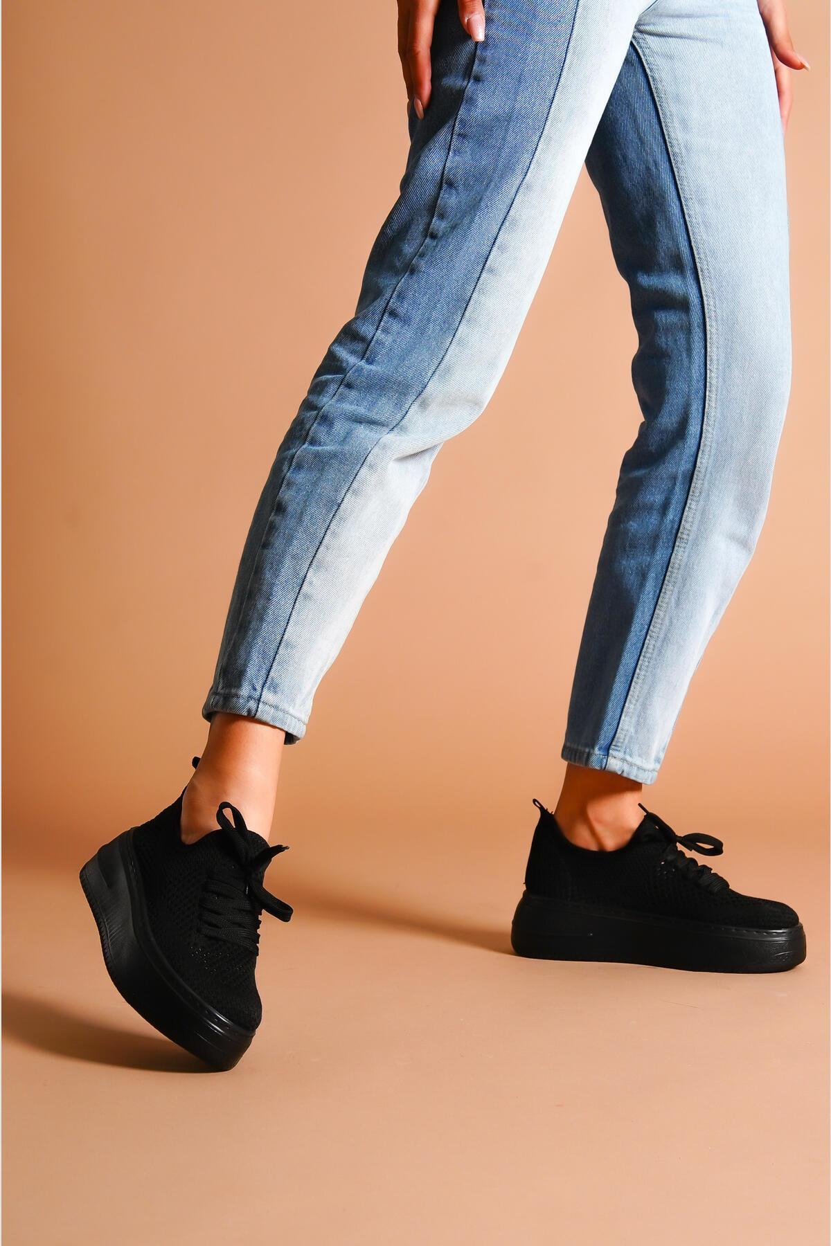 Benito Black Knit Stretch Thick-Sole Sneakers