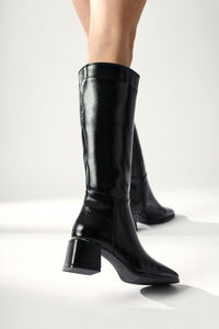 Miami Black Wrinkled Patent Leather Square-Toe Boot