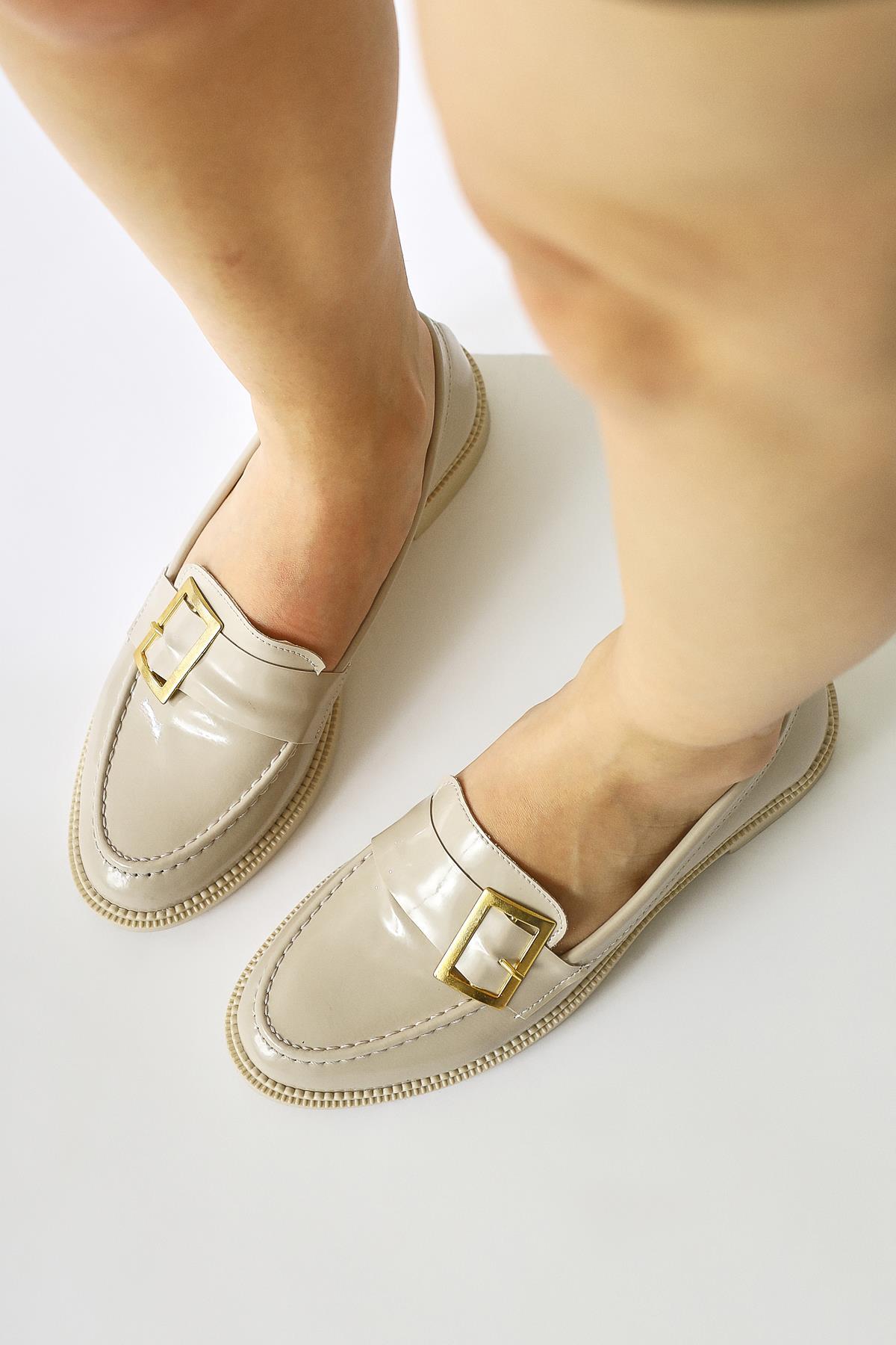 Arnesa Beige Patent Leather Everyday Shoe with Buckle Detail