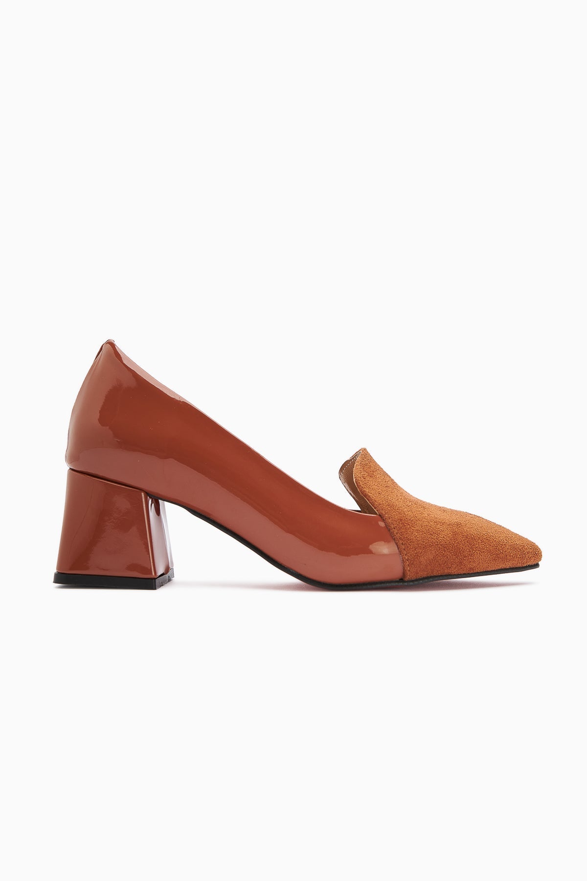 Gisela Taba Suede Detailed Patent Leather Heeled Women's Shoes