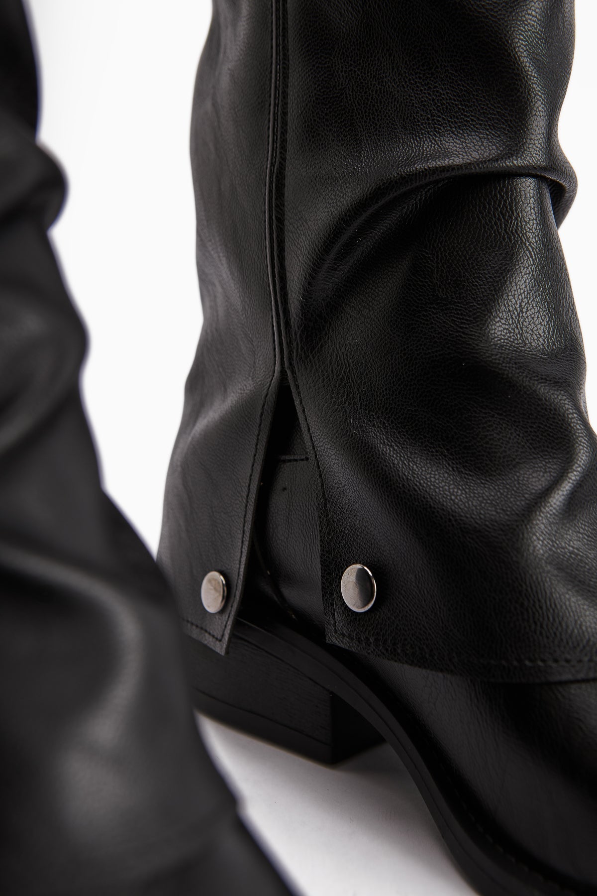 Fadia – Black Blunt-Toe Gusseted Knee-High Boot (Women)