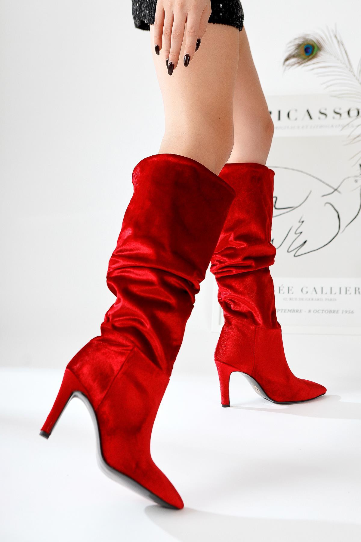 Rimaz – Red Velvet Gusseted High Pointed-Heel Knee-High Boot