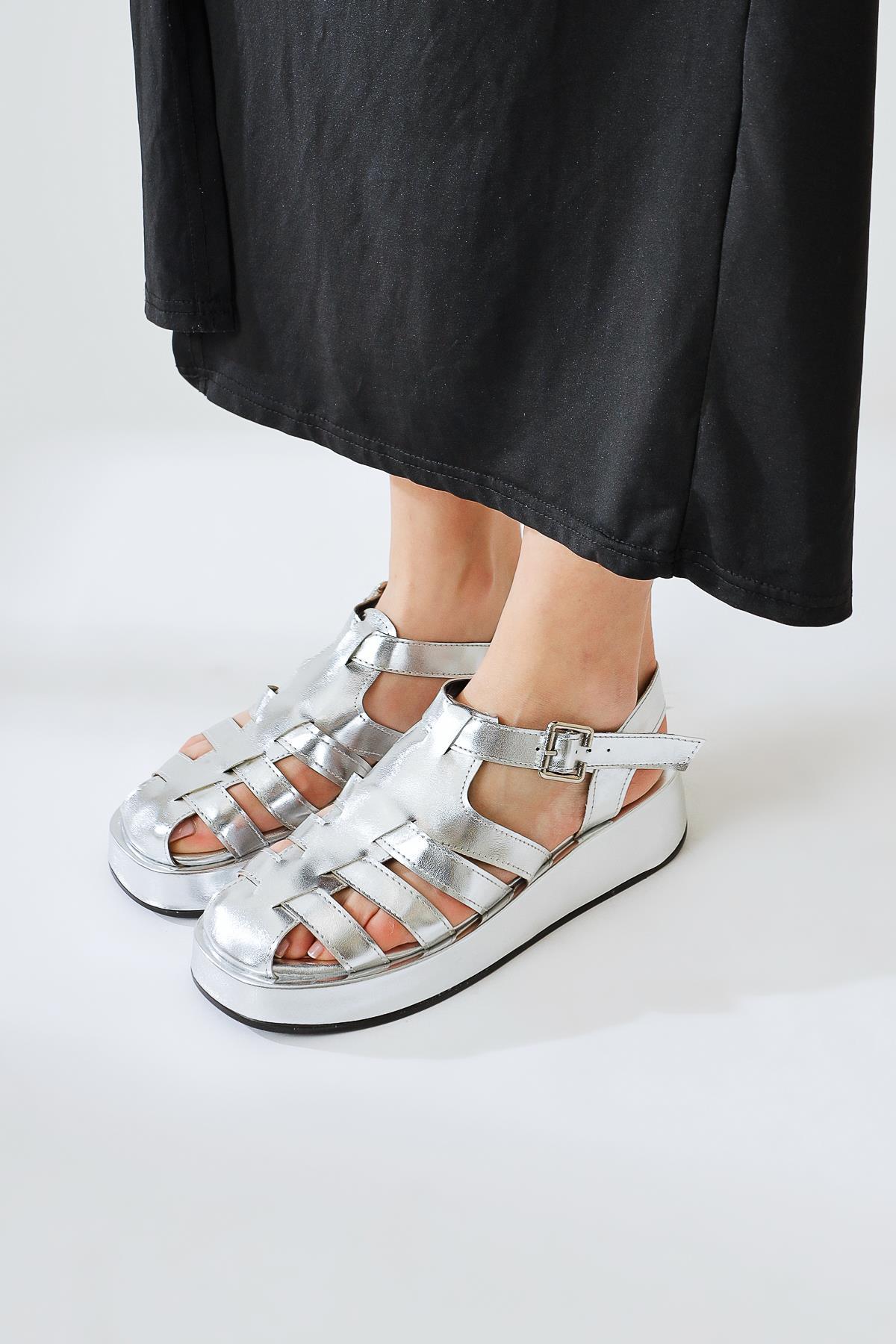Merlin Silver Crinkled Patent Leather Strap Sandals