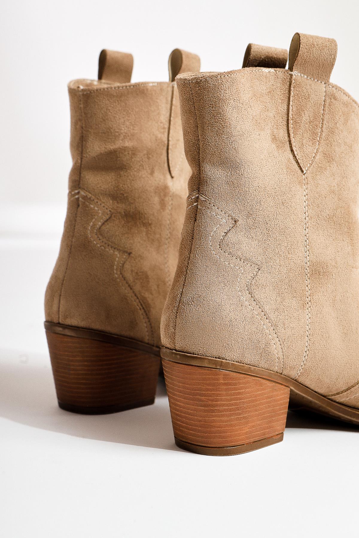 Joo – Taupe Suede Pointed-Toe Embroidered Western Boot (Women)