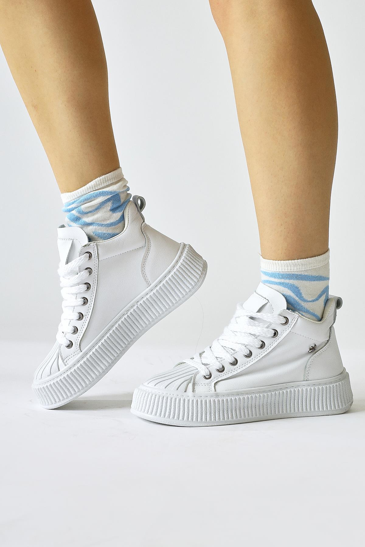 Daniele – White Lace-Up Sneaker Boot (Women)