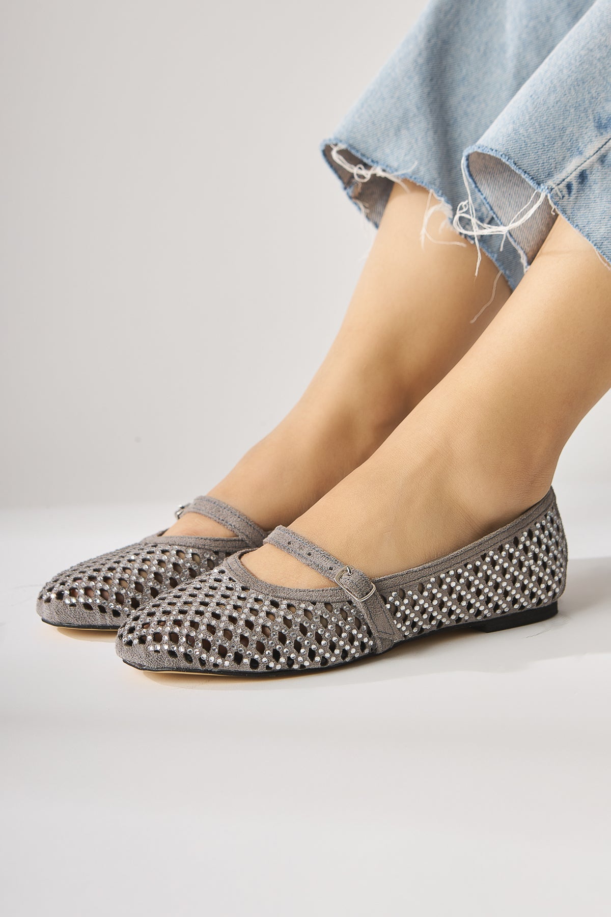 Nicole Gray Suede Oval Toe Perforated Stone Detailed Single Strap Casual Women's Shoes