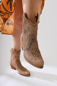 Tersa – Taupe Short-Shaft Woven Lace Floral-Detail Cowboy Summer Boot (Women)