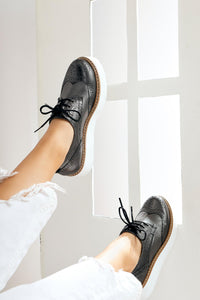 Lila – Lilac Platinum Laser-Cut Thick-Sole Lace-Up Oxford Shoe (Women)