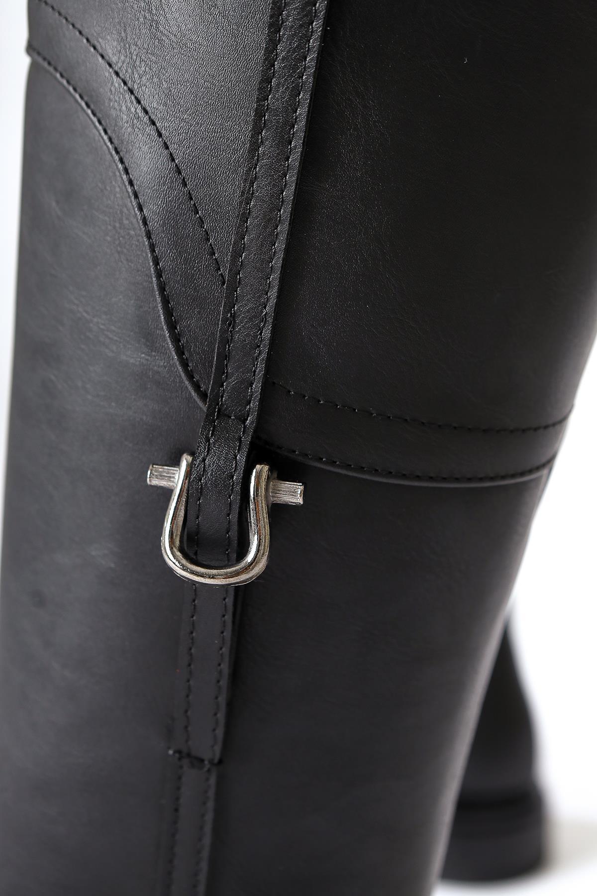 Caterine – Black Buckle-Detail Low-Heel Knee-High Boot (Women)