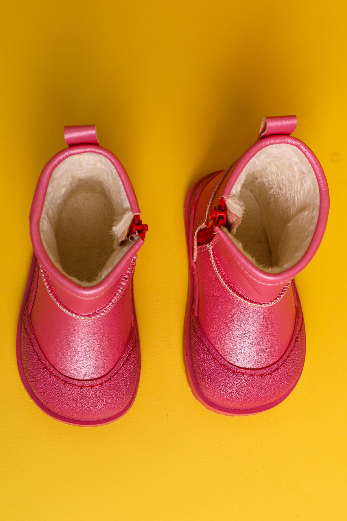 Gilla Fuchsia Reverse Stitch Detail Fur-Lined Baby Boots