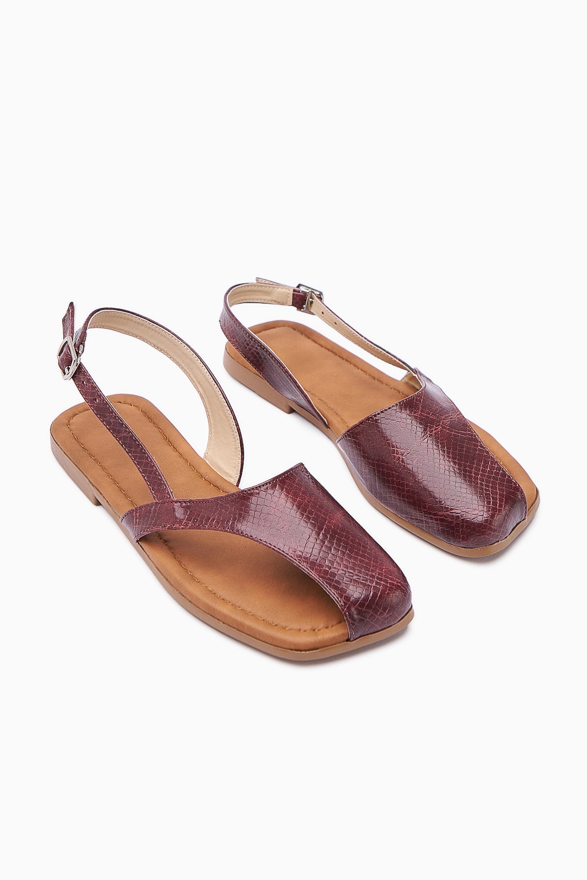 Agnez Burgundy Belt Detailed Women's Sandal