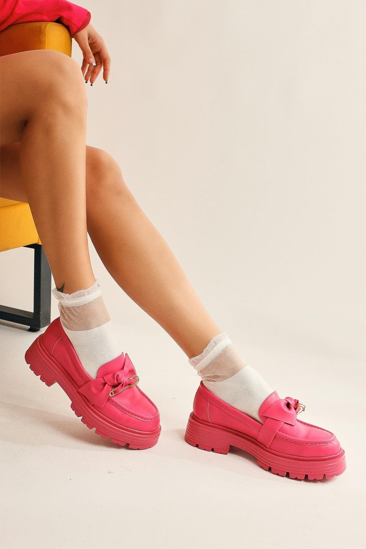 Clarisa – Fuchsia Bow-Detail Oxford Shoe (Women)