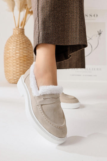 Tommie Genuine Leather – Beige Suede Fur-Lined Casual Shoe (Women)
