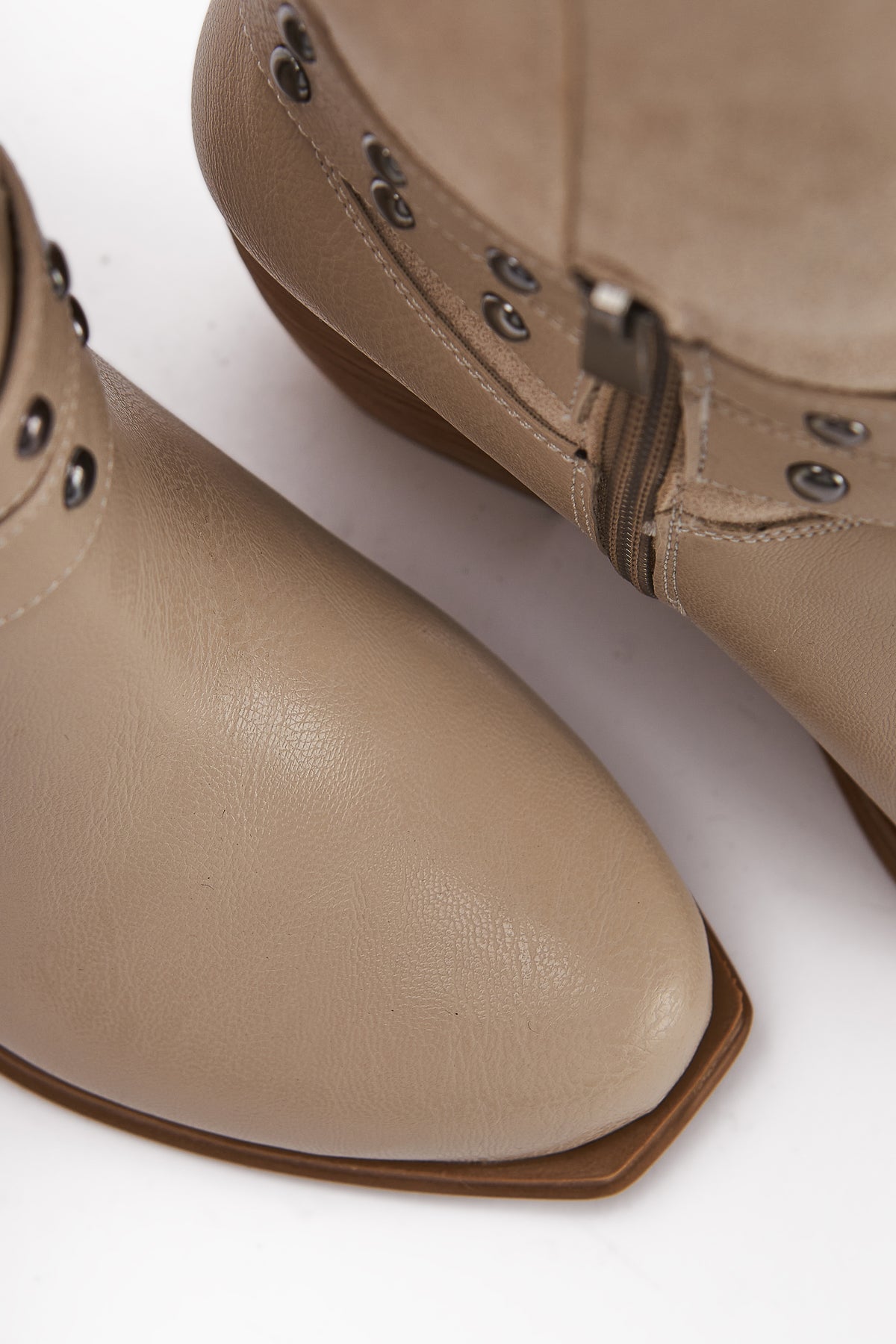 Catrin Beige Studded Heeled Women's Boot