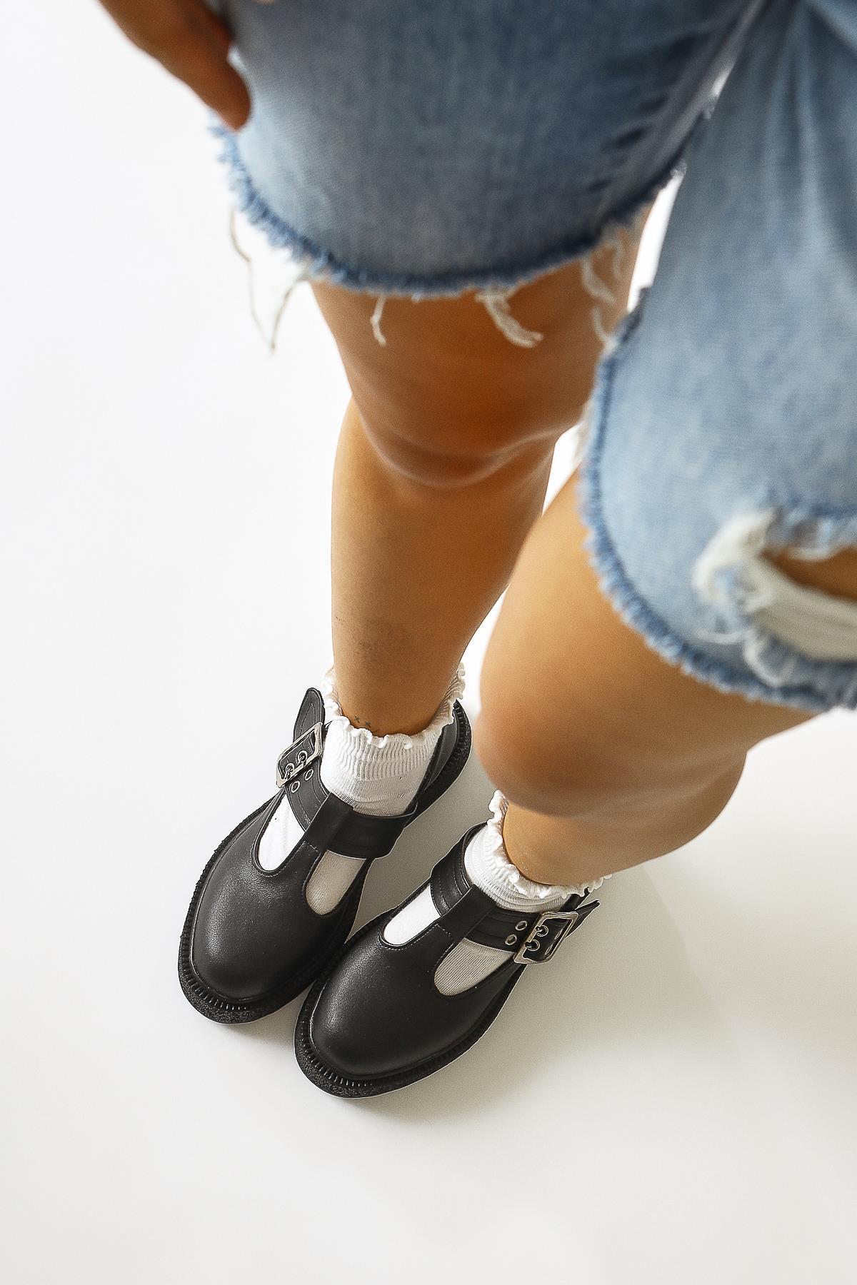 Kalla Black Thick Soled Buckle Detail Casual Shoes