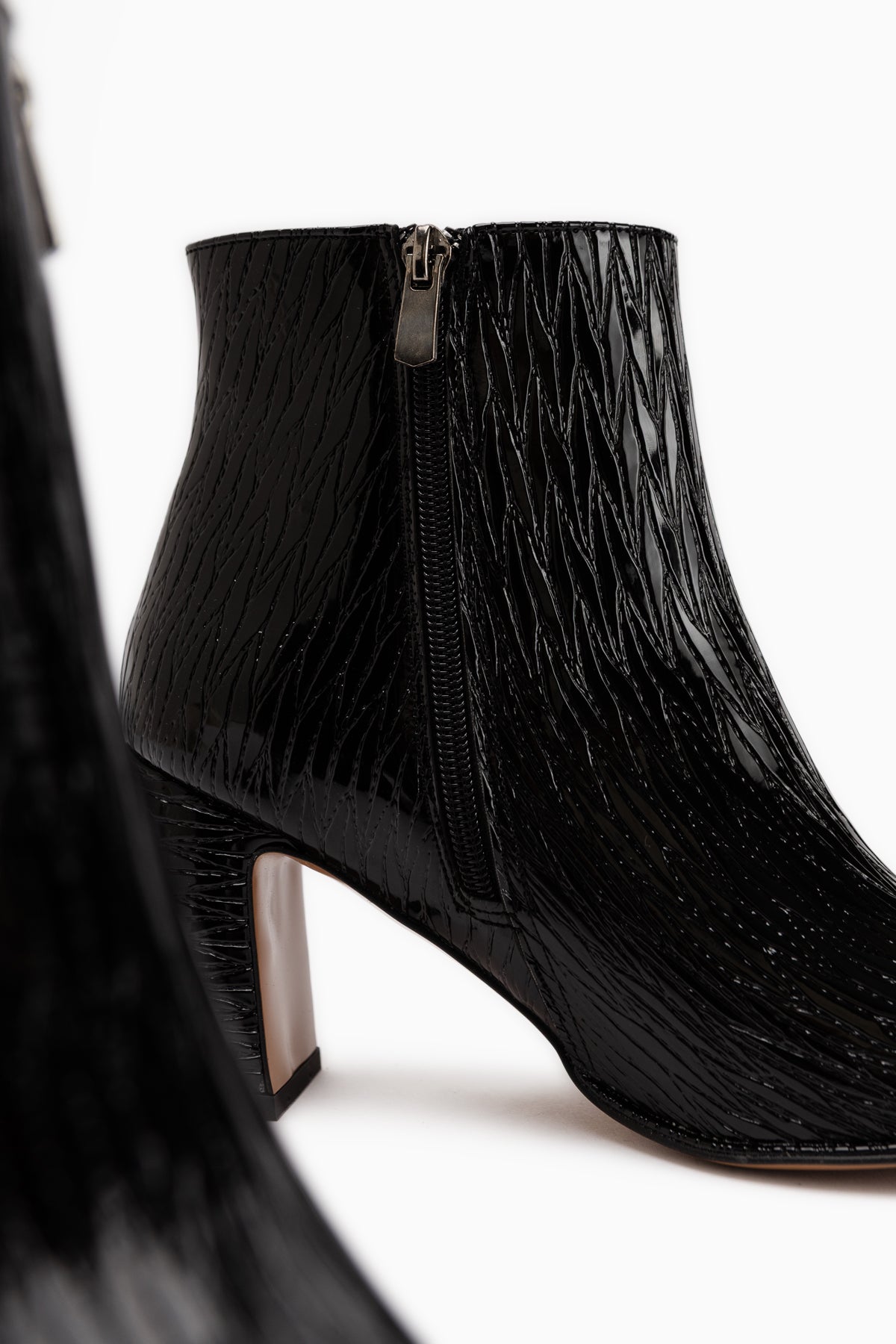 Teresa Black Patterned Women’s Boots