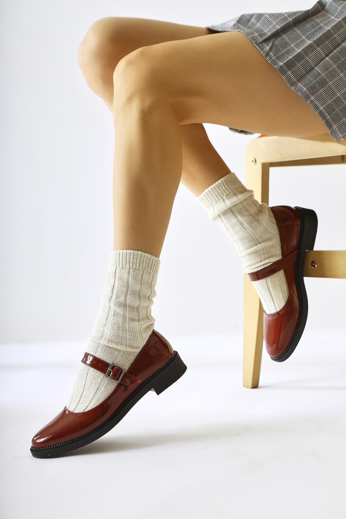 Vivy Burgundy Patent Leather Round Toe Single Strap Daily Shoes