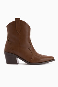 Joo Tan Pointed Toe Embroidered Western Boots