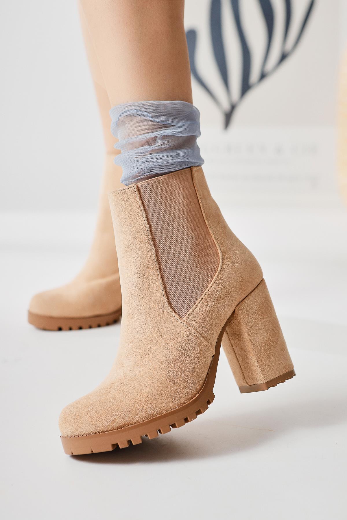 Dorsaf – Cream Suede Oval-Toe Elastic Heeled Boot (Women)