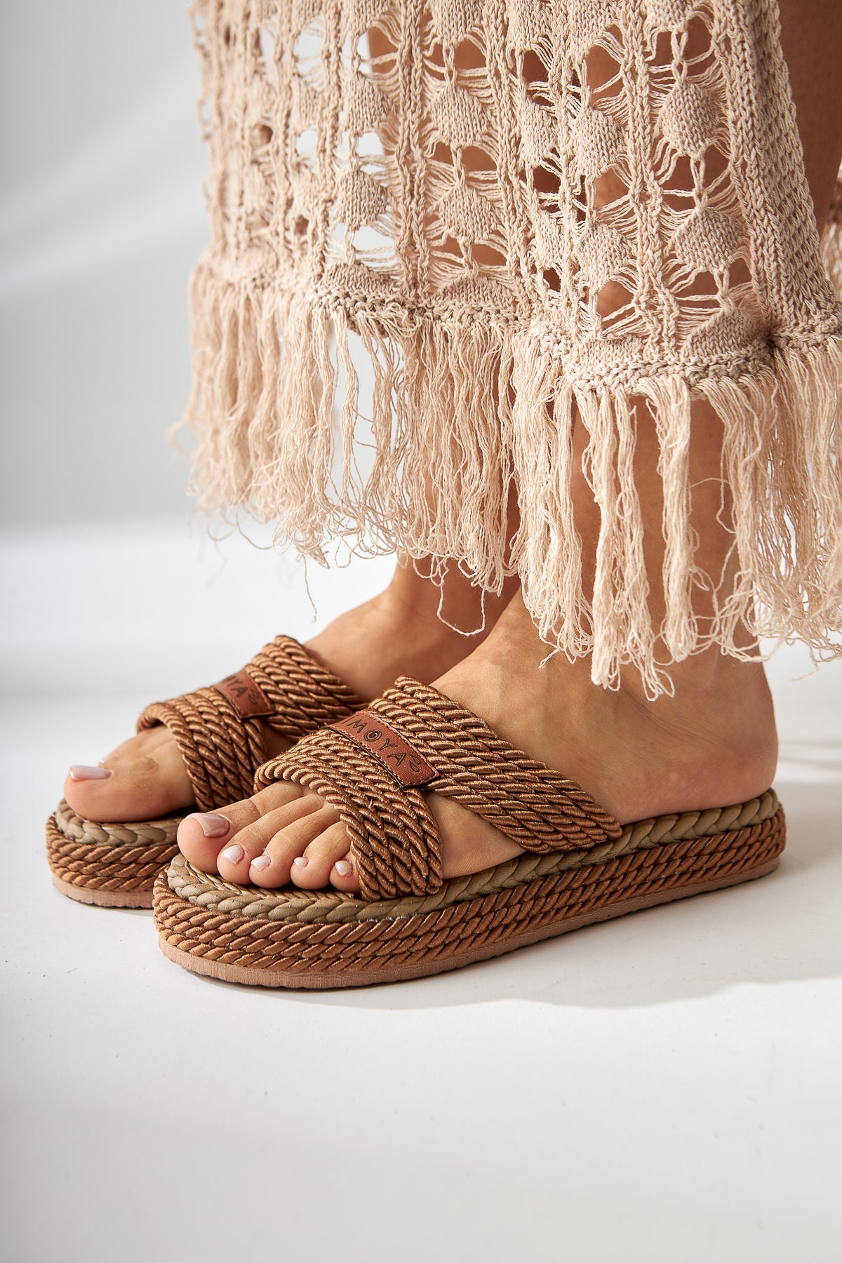 Menna Taba Comfort Women's Straw Slipper