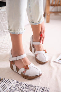 Katlyn Genuine Leather White Floral Detail Peep Toe Platform Heel Sandals