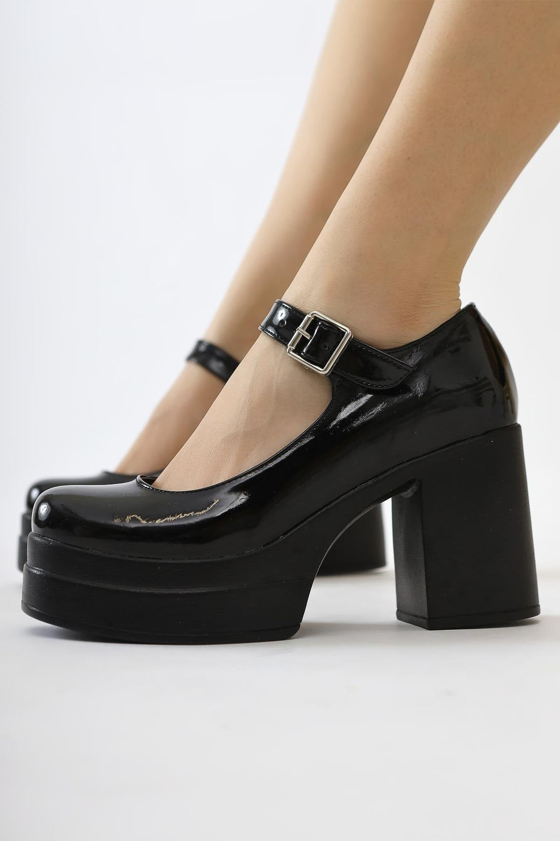 Adelin Black Patent Leather Oval Toe Platform Daily Shoes