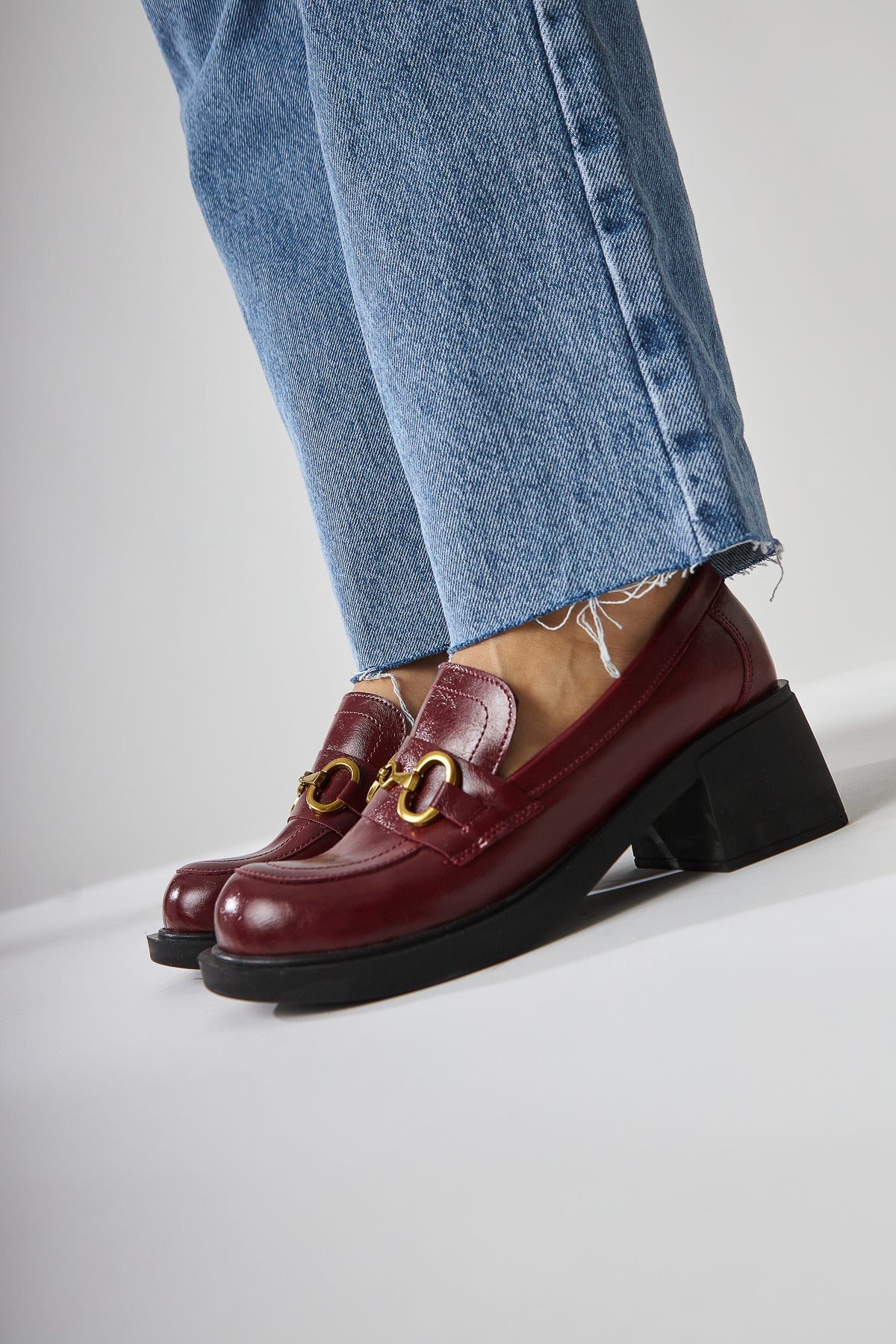 Berita – Burgundy Block Heel Shoe (Women)